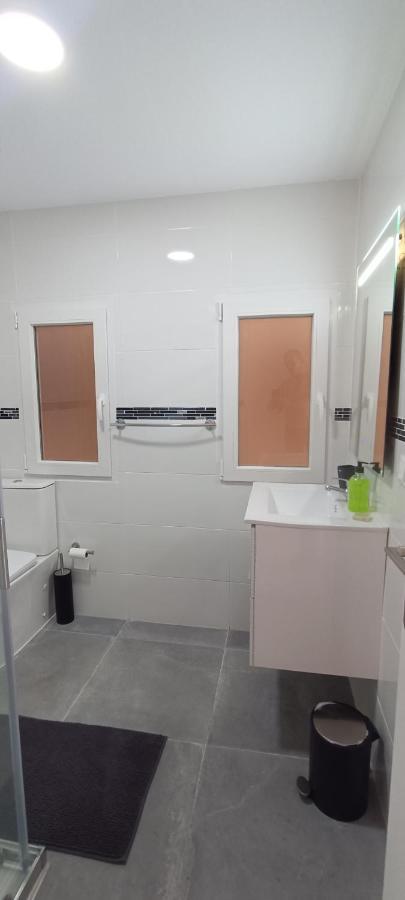 Pmt16 - Large City Apartment On The Beach Torrevieja Dış mekan fotoğraf